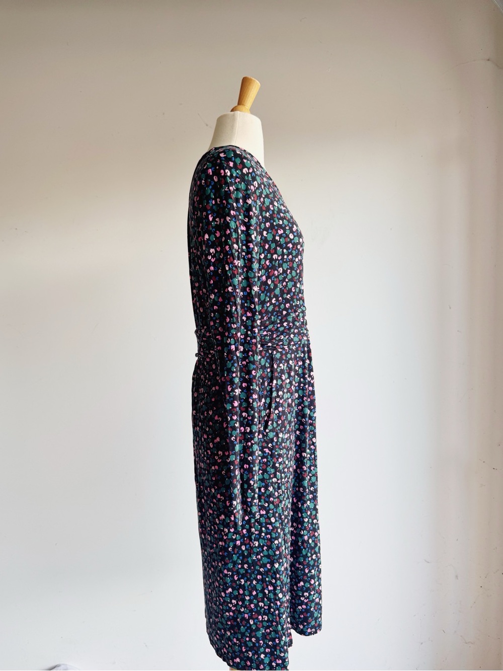 Boden Floral Jersey Wrap Dress Midi Knee Long Sleeve Pockets Size 10 - Picture 4 of 6